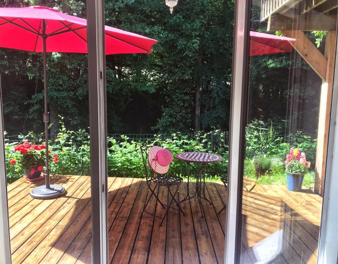 Appartement Au Calme Avec Terrasse Verdoyante Entre Annecy Et Geneve Villy-le-Pelloux Exterior photo