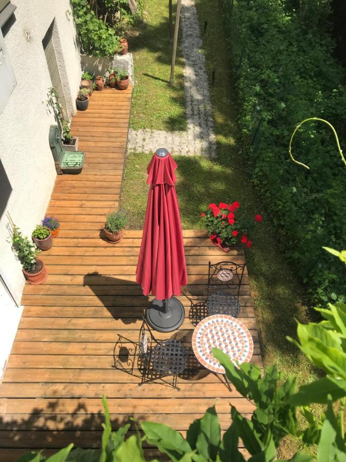 Appartement Au Calme Avec Terrasse Verdoyante Entre Annecy Et Geneve Villy-le-Pelloux Exterior photo